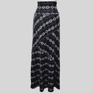 Vanity Black and White Maxi Skirt
